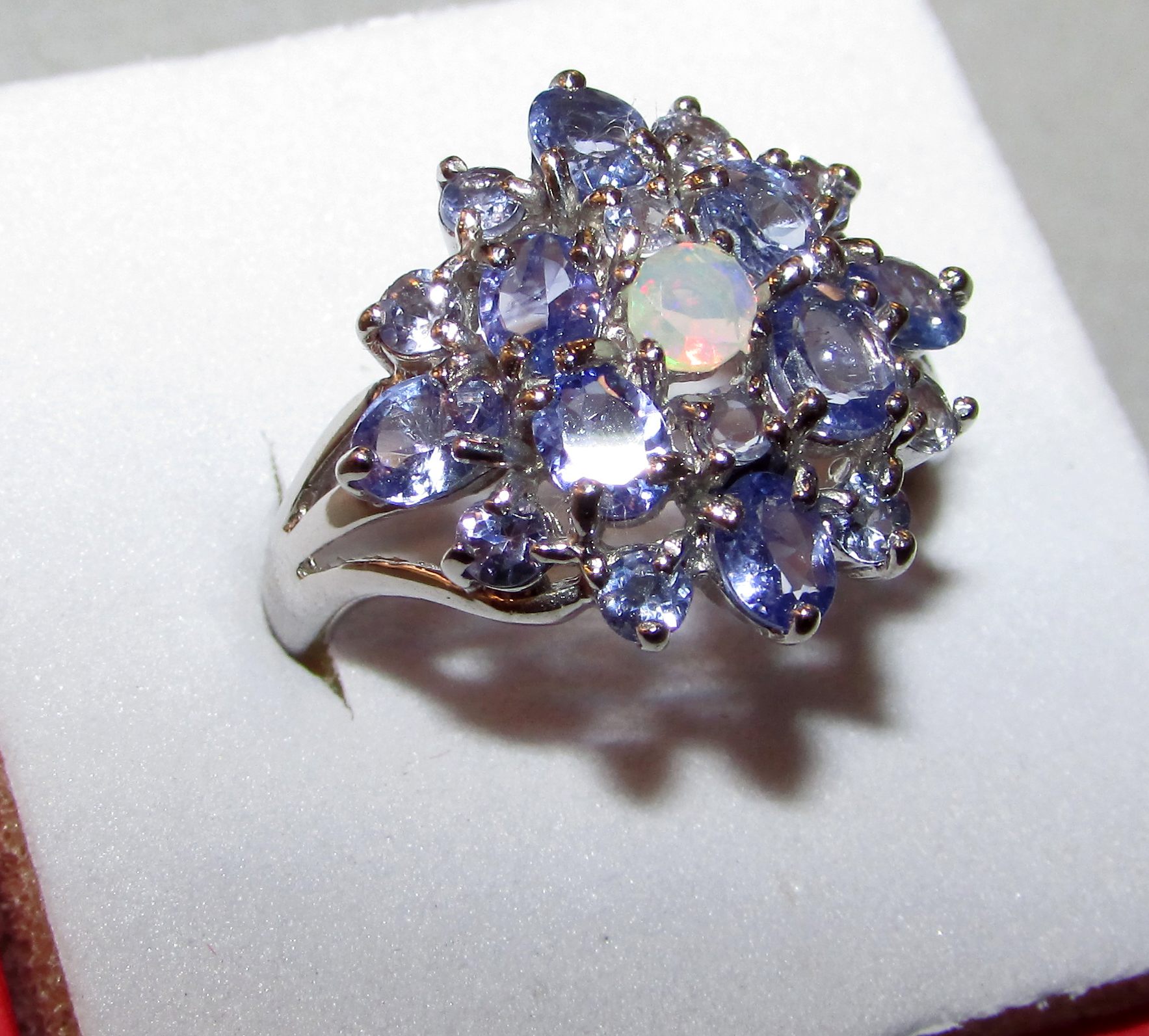 925 silver ring with opal and tanzanites