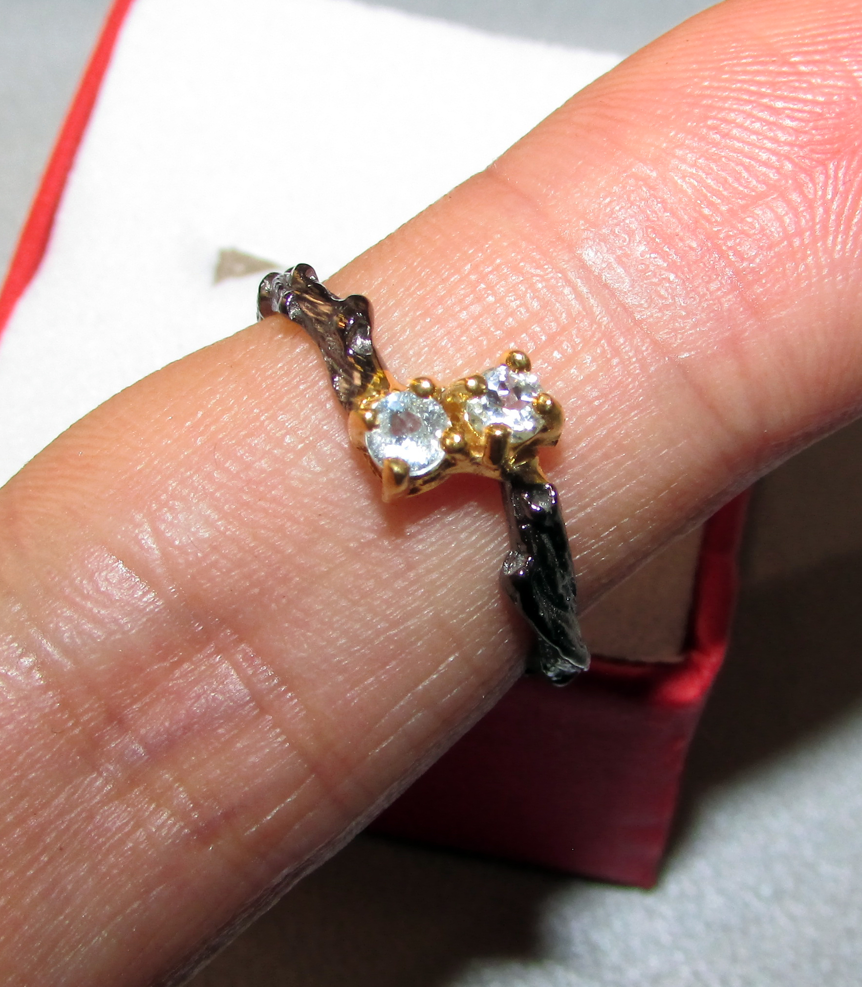 925 Silver ring with topaz