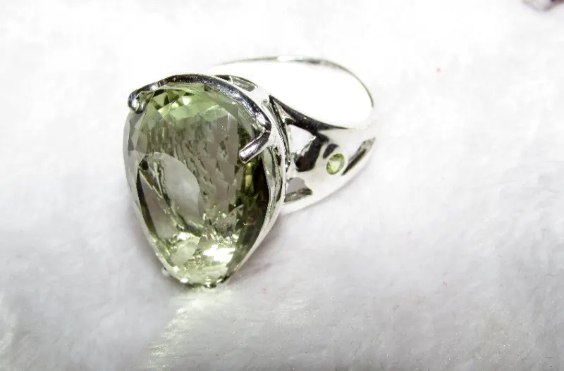925 silver ring with green amethyst prasiolite