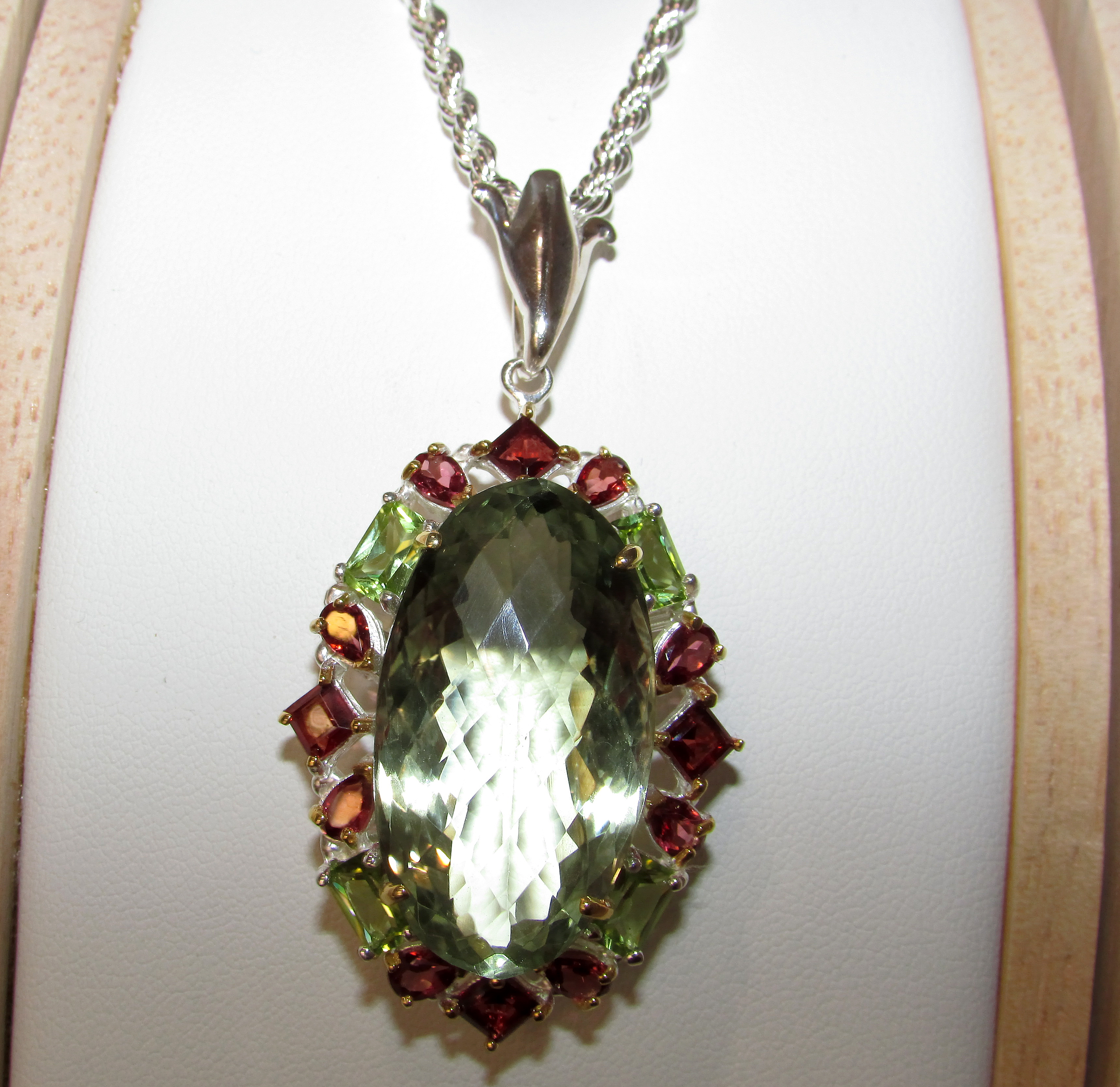 925 silver necklace with green amethyst prasiolite 40 carat
