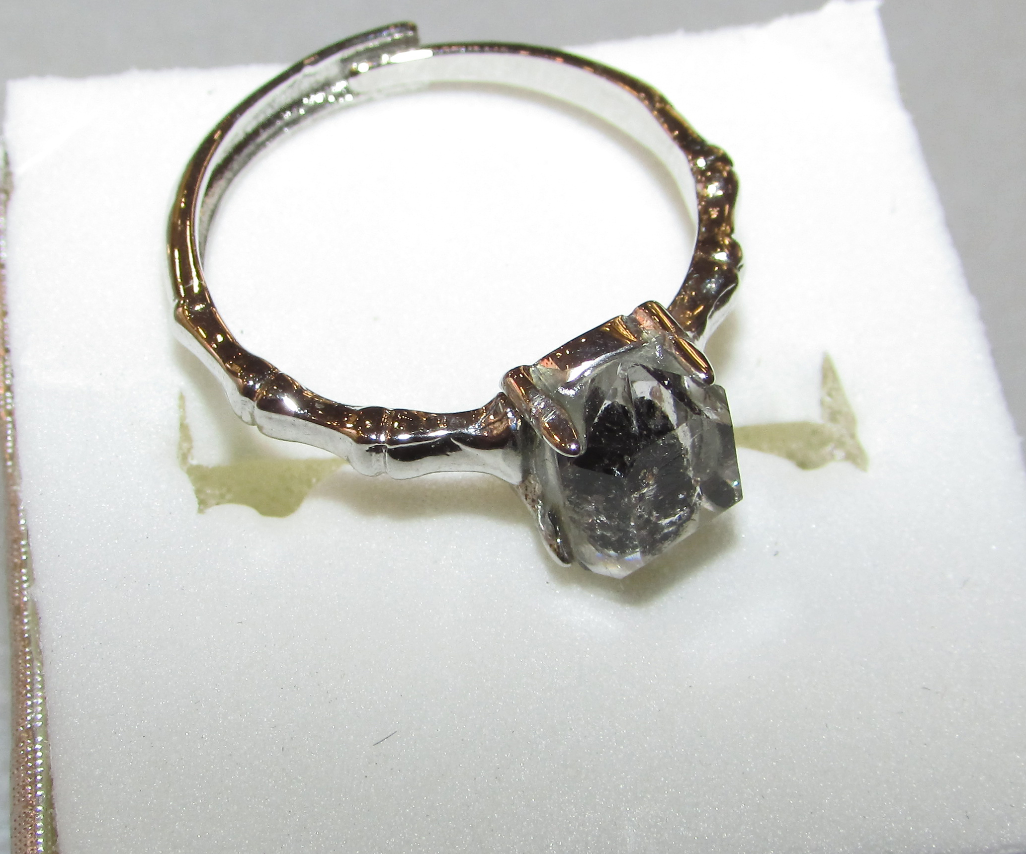 Two adjustable rings with Herkimer diamond