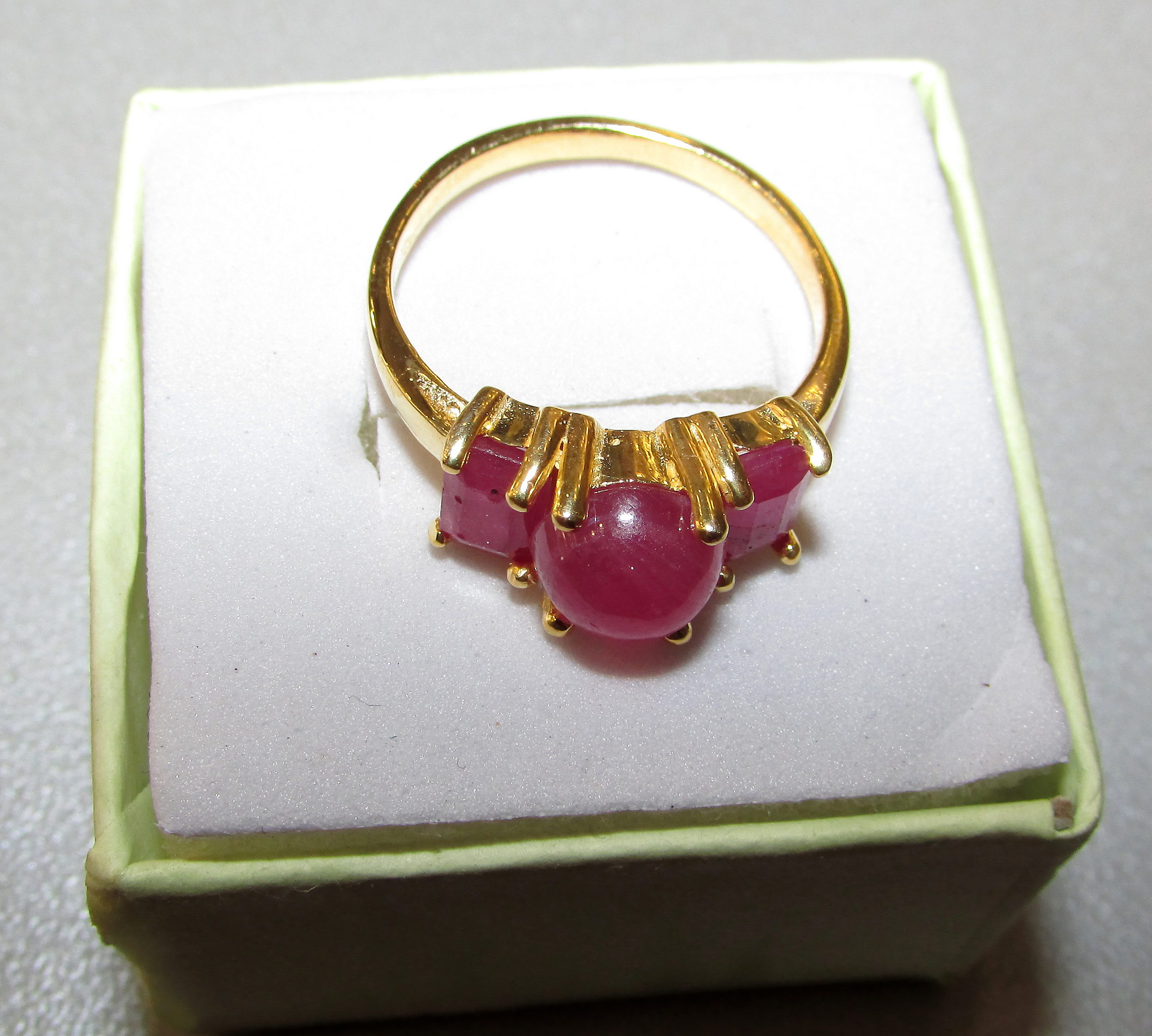 925 silver ring with gold plating and natural rubies