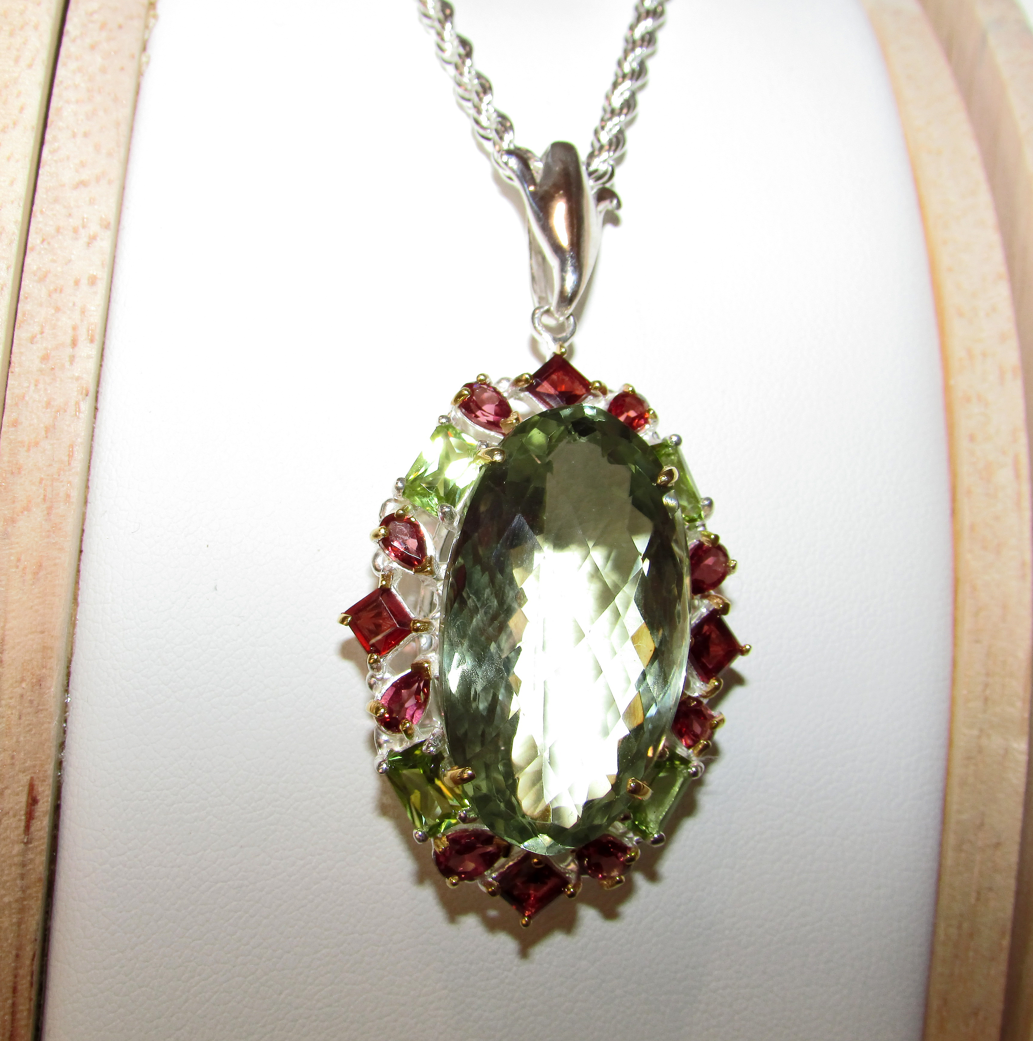 925 silver necklace with green amethyst prasiolite 40 carat