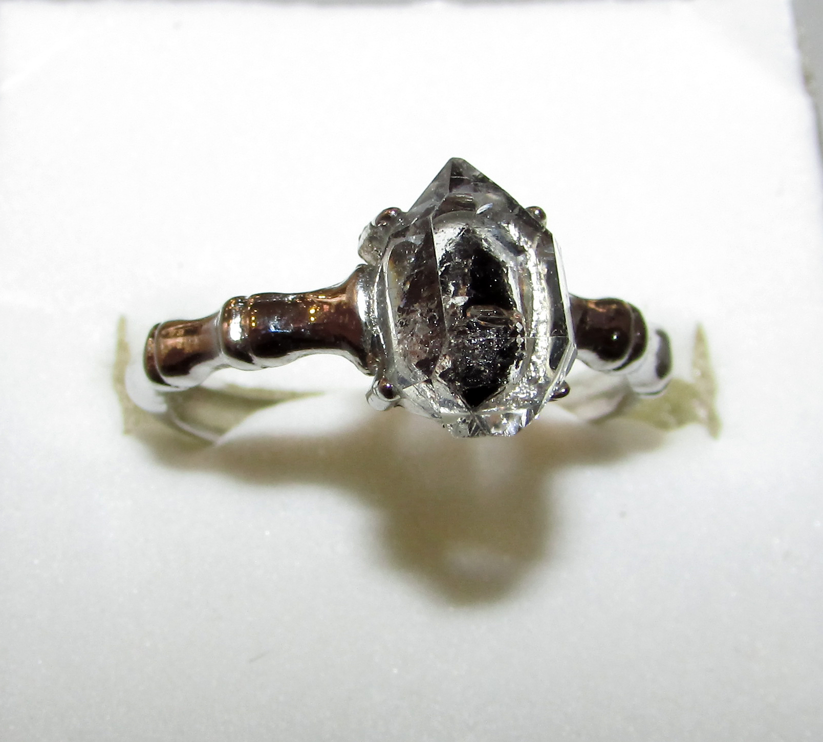 Two adjustable rings with Herkimer diamond