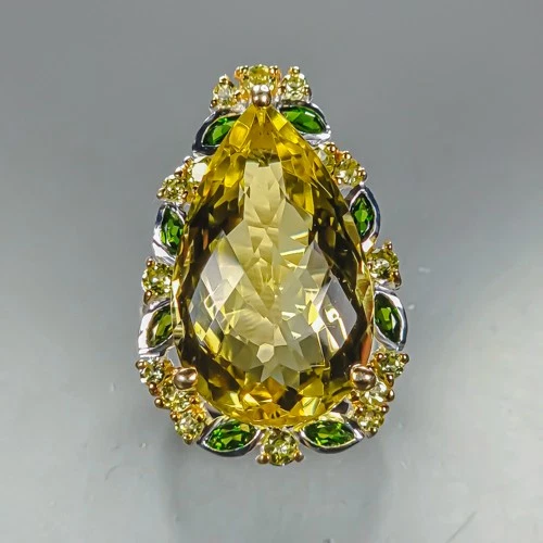 925 Silver ring with 37 carat lemon quartz