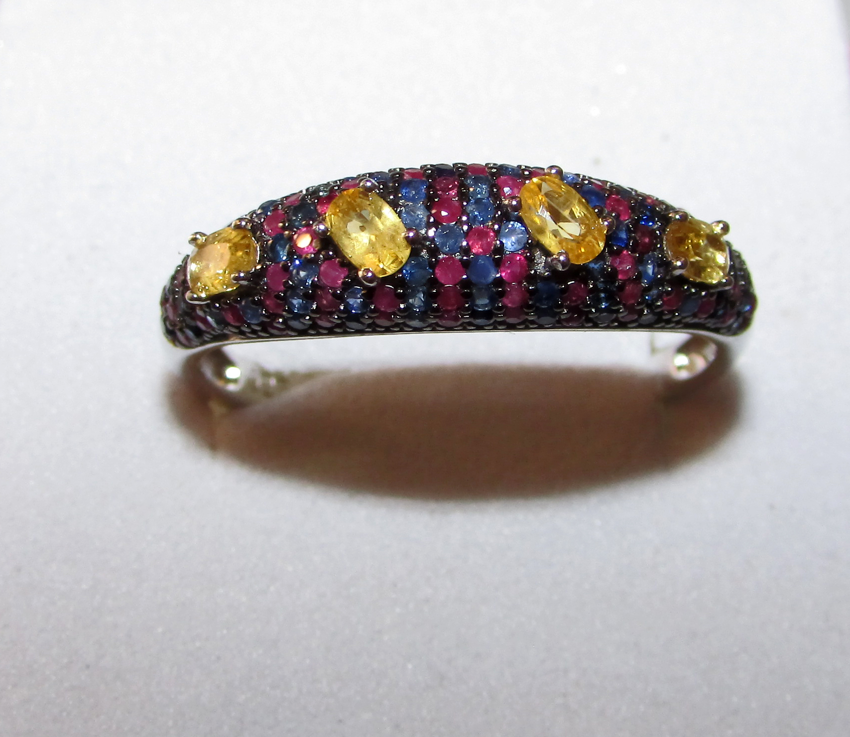 925 silver ring with natural yellow sapphire